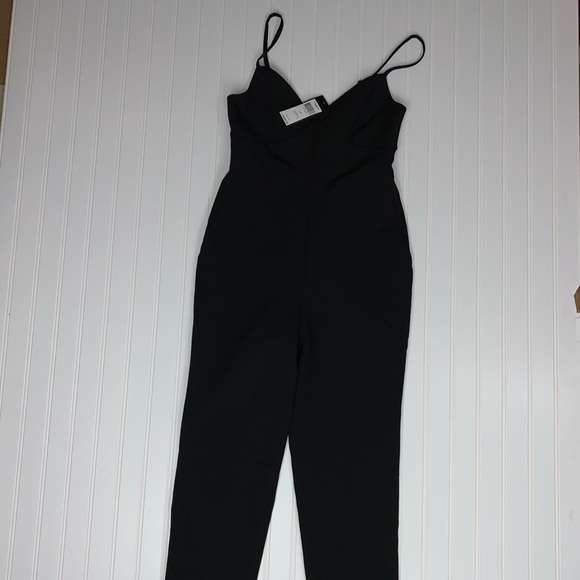 BCBGMaxazria Cut Out Back Jumpsuit M NWT - Picture 5 of 15